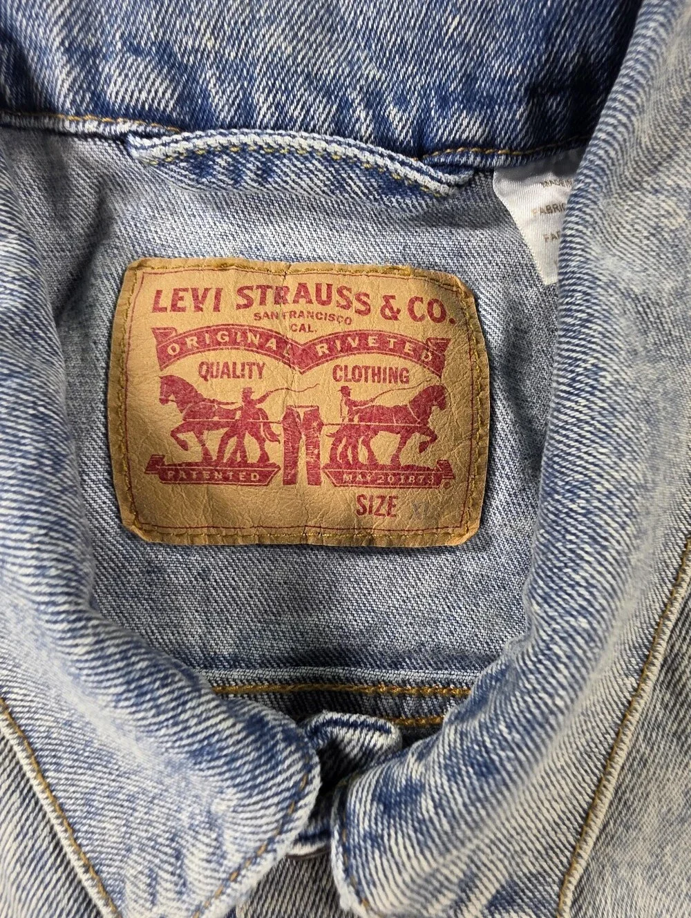 Levi's Light Blue Acid Wash Denim Jacket - Men's Trucker Jean Sz XL - Picture 5 of 9